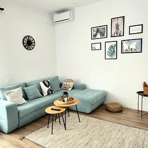 Adm Cozy - Entire Private House&garden Case de vacanță